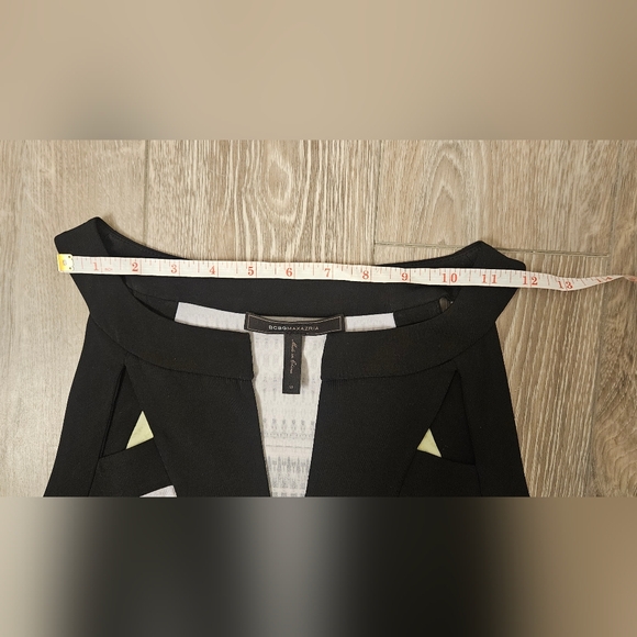 BCBGMaxAzria Mini Dress Size M - Picture 6 of 9